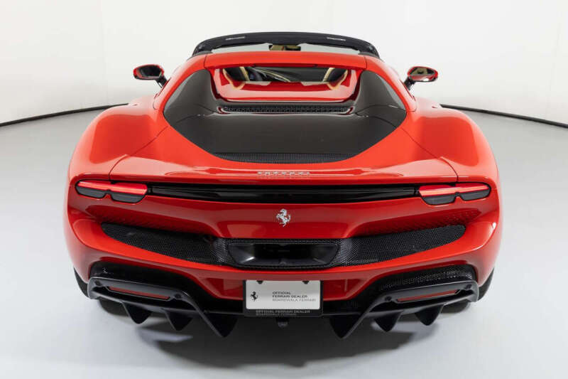 2024 Ferrari 296 GTS