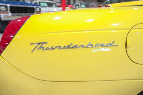 2002 Ford Thunderbird Deluxe