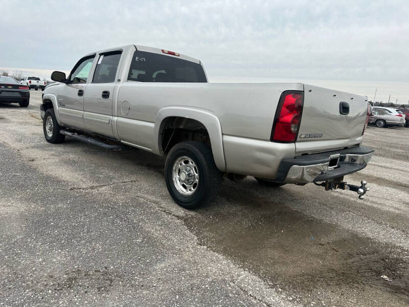 2006 Chevrolet Silverado 2500HD LS