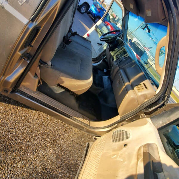 2004 Ford F-250 Super Duty XL