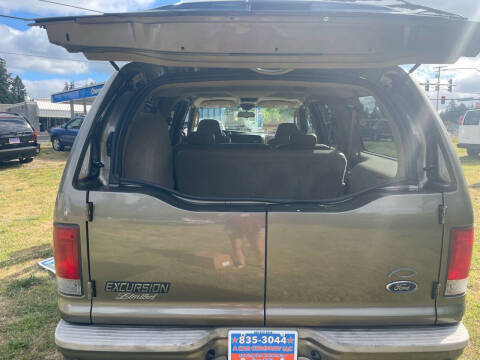2005 Ford Excursion Limited