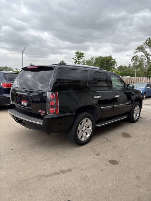 2007 GMC Yukon Denali