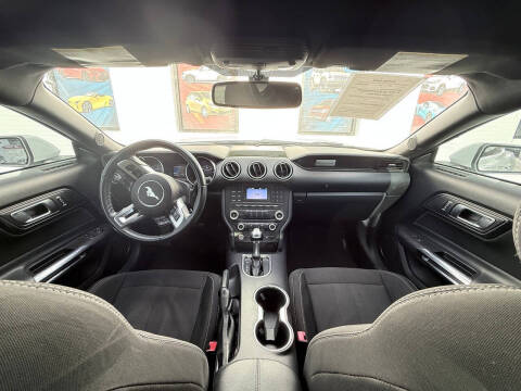 2019 Ford Mustang EcoBoost