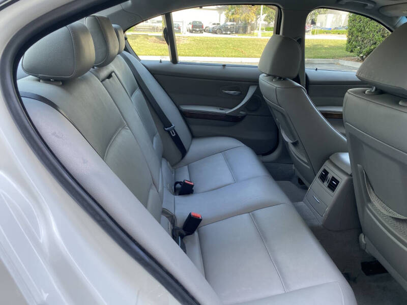 2006 BMW 3 Series 330i