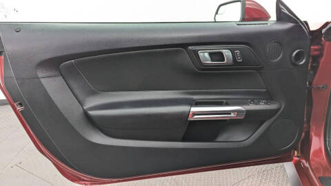 2020 Ford Mustang EcoBoost