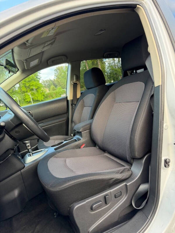 2011 Nissan Rogue S