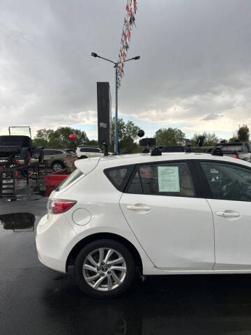 2013 Mazda MAZDA3 i Touring
