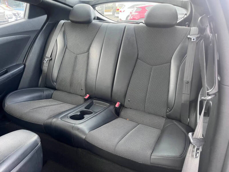 2016 Hyundai Veloster