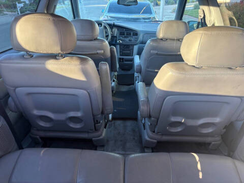 2000 Toyota Sienna XLE
