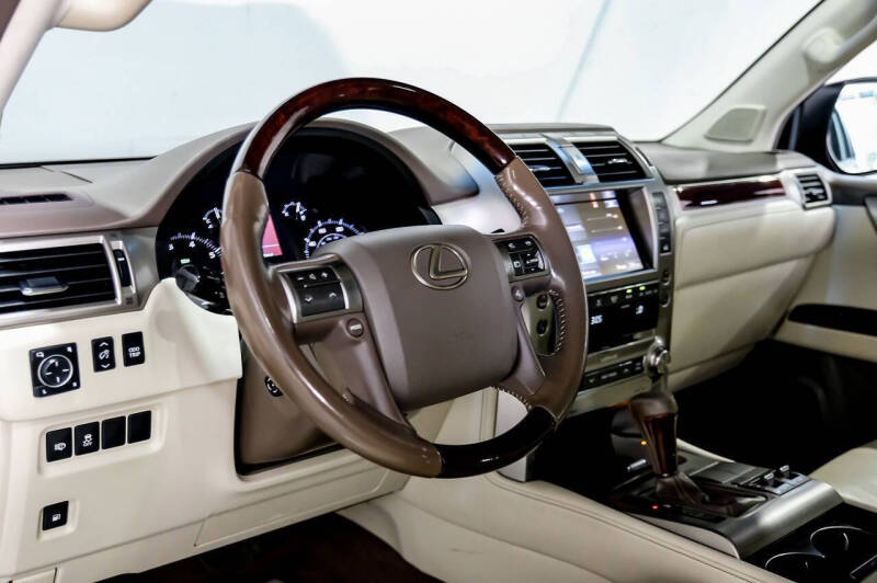 2017 Lexus GX 460