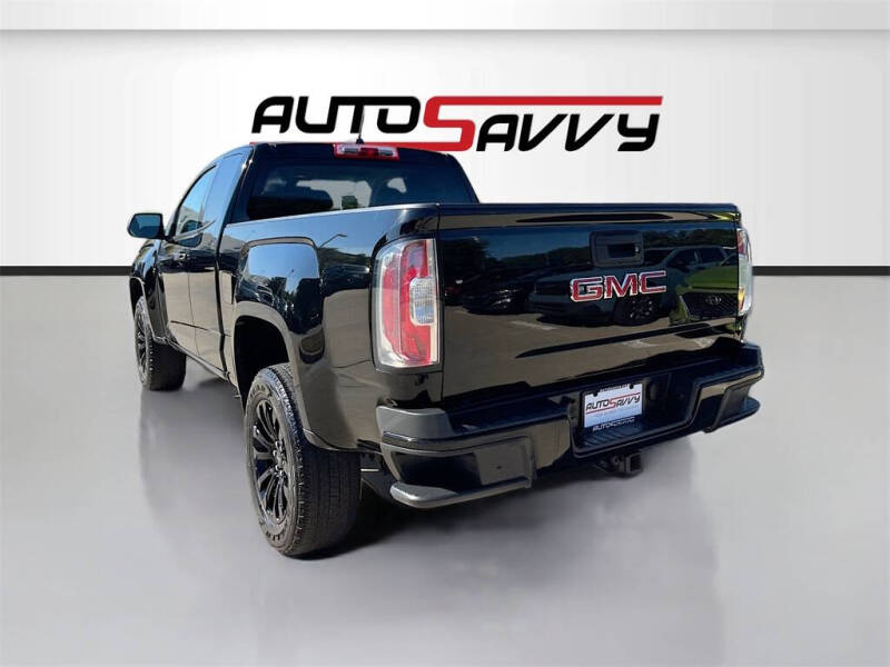 2022 GMC Canyon Elevation Standard