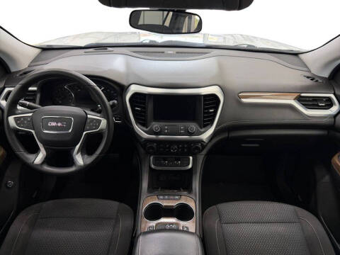2022 GMC Acadia SLE
