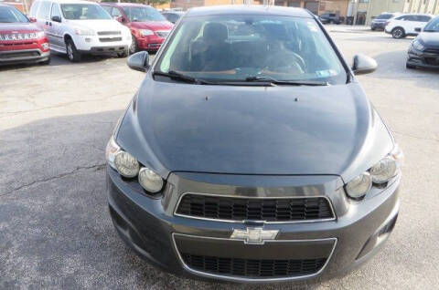 2016 Chevrolet Sonic LT Auto