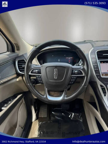 2019 Lincoln Nautilus Select
