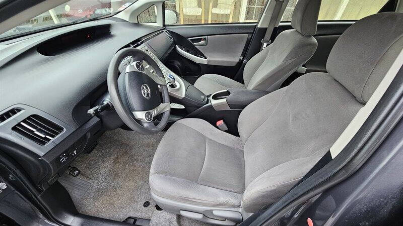 2013 Toyota Prius Four