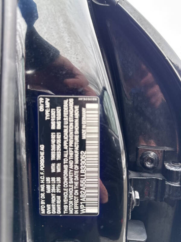 2020 Porsche Macan S