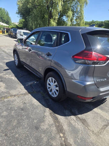 2017 Nissan Rogue S