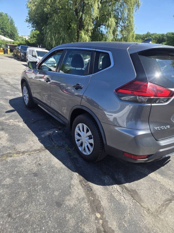 2017 Nissan Rogue S