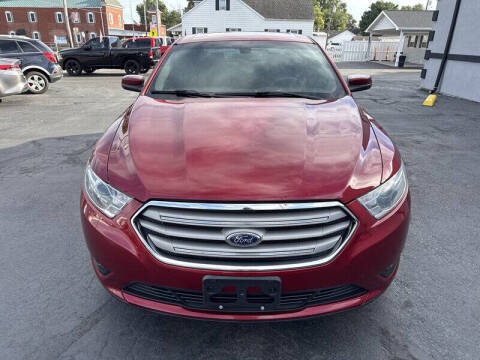2016 Ford Taurus SEL