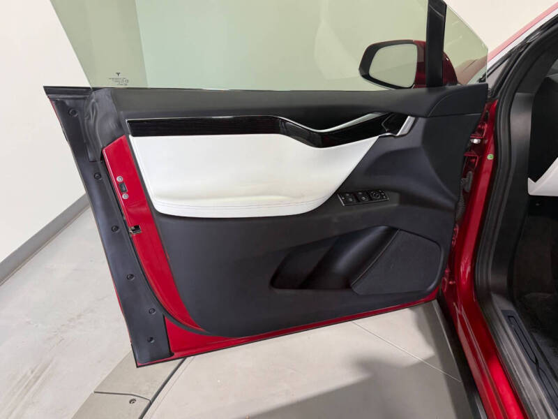 2018 Tesla Model X 75D