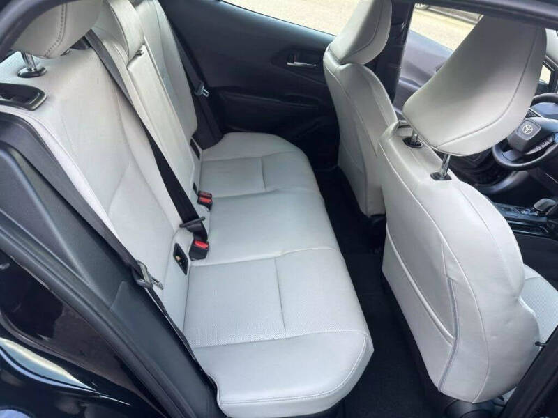 2024 Toyota Prius XLE