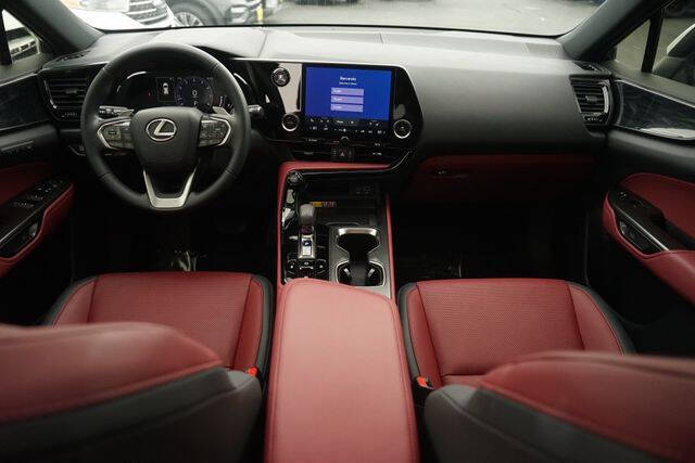2025 Lexus NX 250 Premium