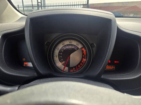 2013 Scion xD