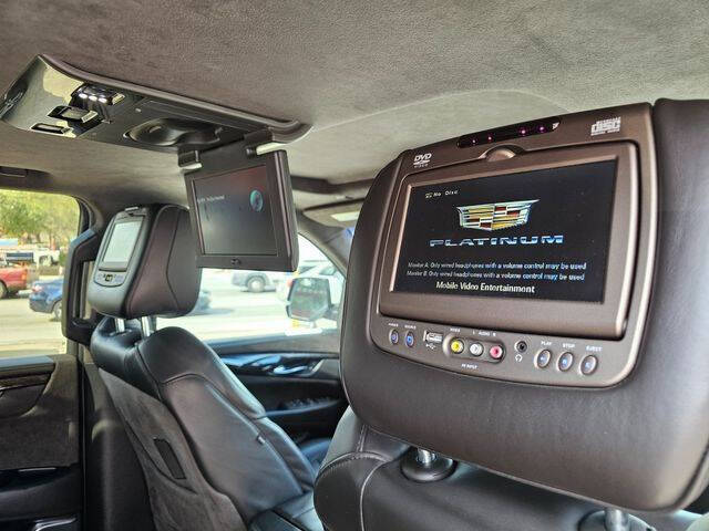 2016 Cadillac Escalade Platinum