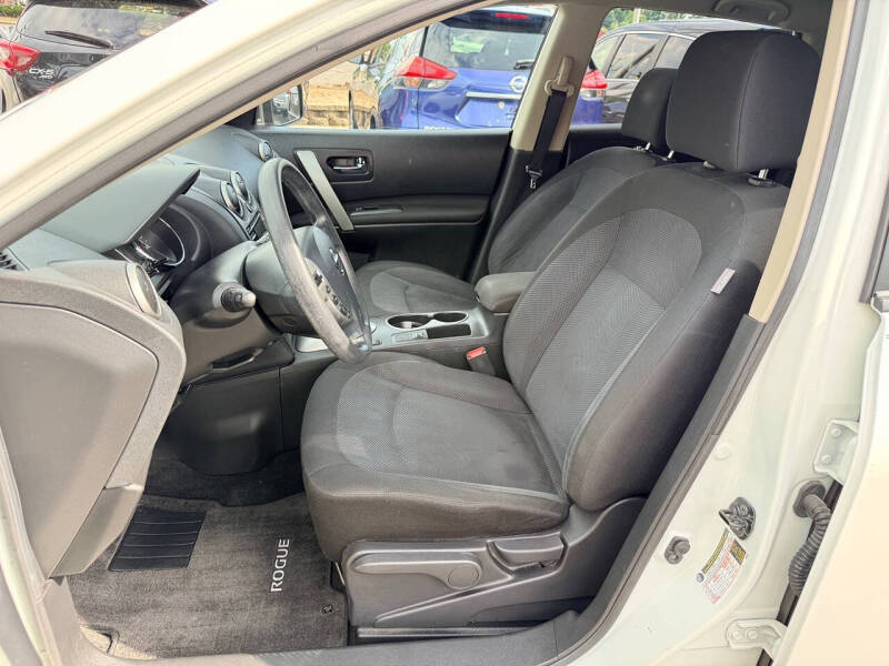 2013 Nissan Rogue S