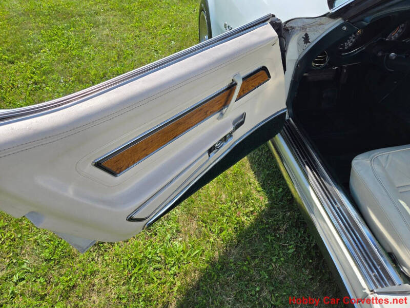 1976 Chevrolet Corvette