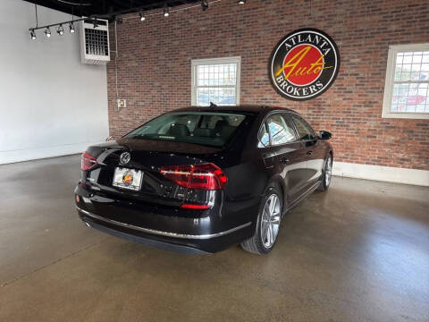 2018 Volkswagen Passat 2.0T R-Line