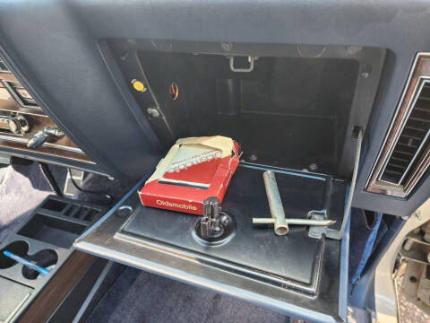 1981 Oldsmobile Ninety-Eight Regency