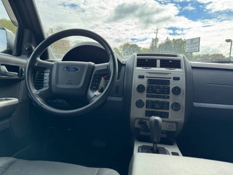 2011 Ford Escape XLT