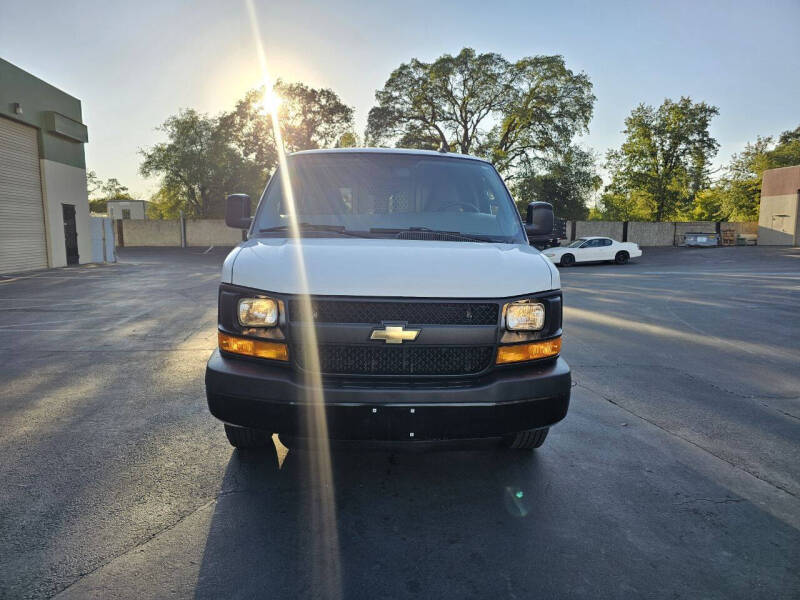 2016 Chevrolet Express 2500