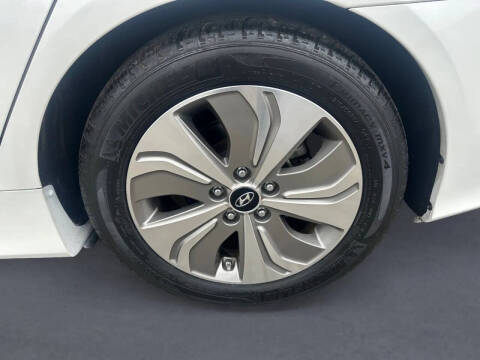 2013 Hyundai Sonata Hybrid Limited