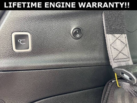 2025 Chrysler Voyager LX