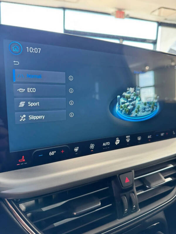2023 Ford Escape Platinum