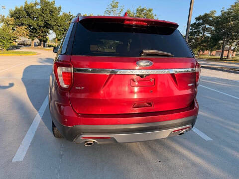 2016 Ford Explorer XLT