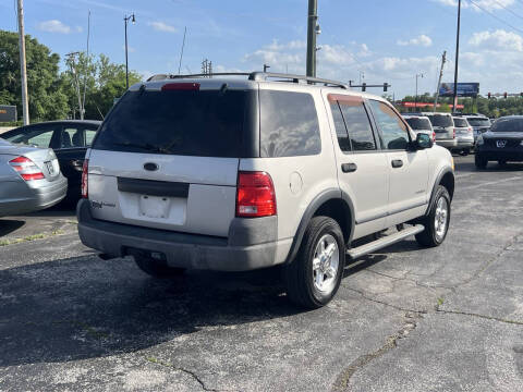 2004 Ford Explorer XLS