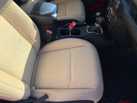 2020 Jeep Gladiator Sport