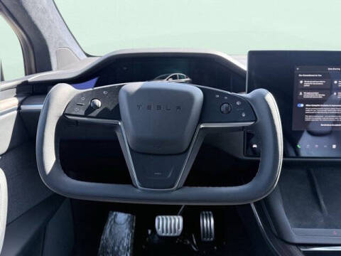 2023 Tesla Model X Standard Range