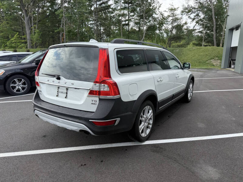 2016 Volvo XC70 T5 Premier