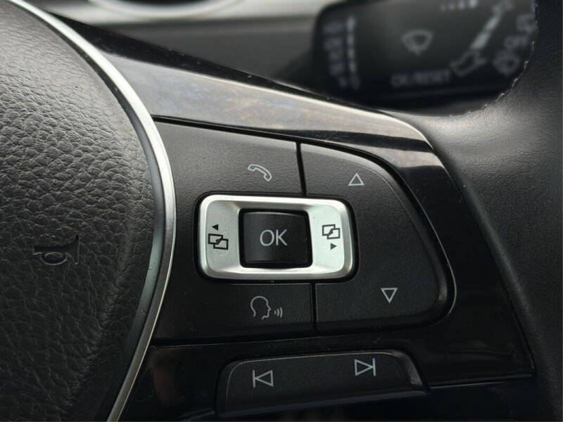 2016 Volkswagen e-Golf SE