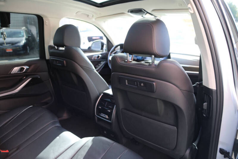 2021 BMW X7 xDrive40i