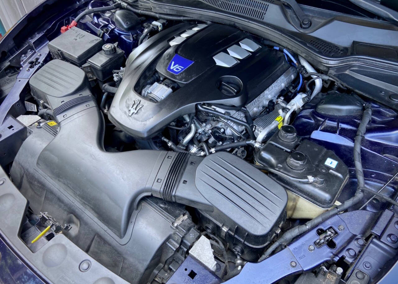 2015 Maserati Ghibli 14