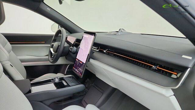 2025 Polestar 3