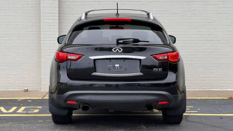 2012 Infiniti FX35