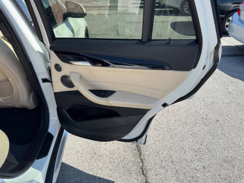 2017 BMW X1 xDrive28i