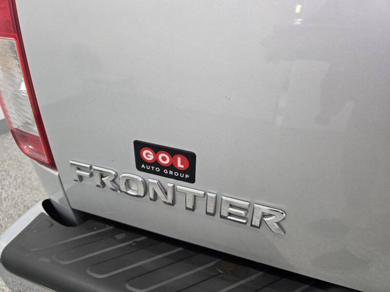 2012 Nissan Frontier S