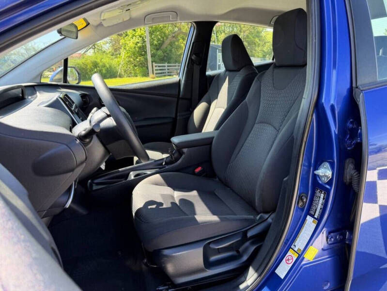 2016 Toyota Prius Two